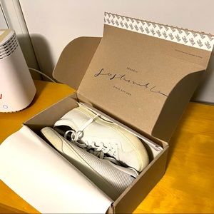 Rothy’s vanilla sneakers (retired) size 10